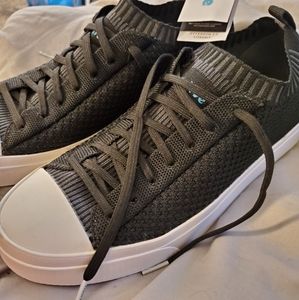 Native Jefferson 2.0 liteknit size 11fem. 9 male